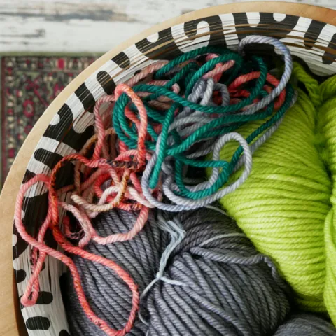 DIY: Do It Yourself with yarn